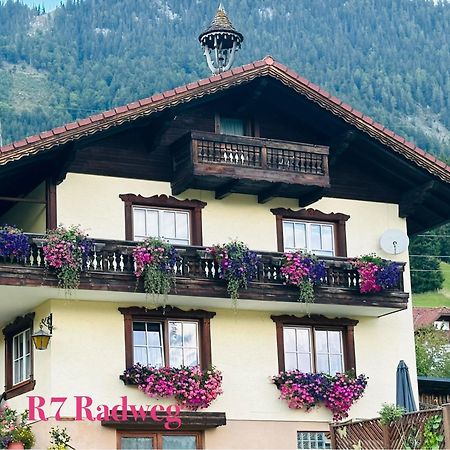 Sallacher Guet'L Apartment Grobming Bagian luar foto