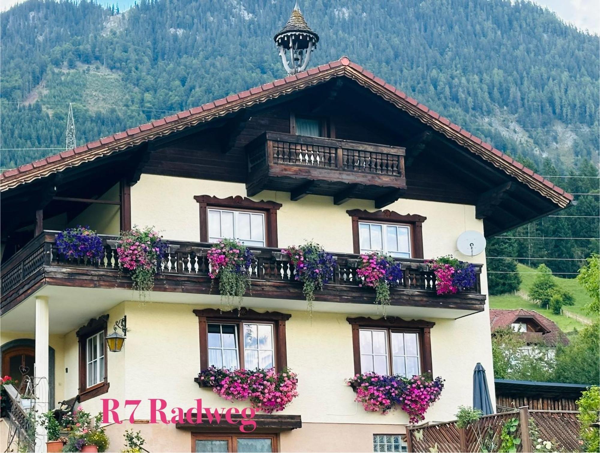 Sallacher Guet'L Apartment Grobming Bagian luar foto